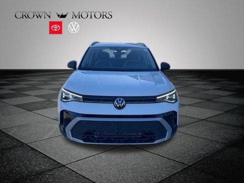 Used 2025 Volkswagen Taos S image 3
