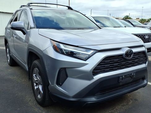 Used 2023 Toyota RAV4 XLE w/ Convenience Package FWD image 1
