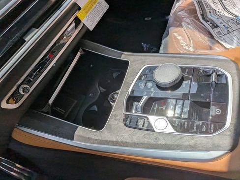 New 2026 BMW X5 xDrive50e AWD/4WD image 14