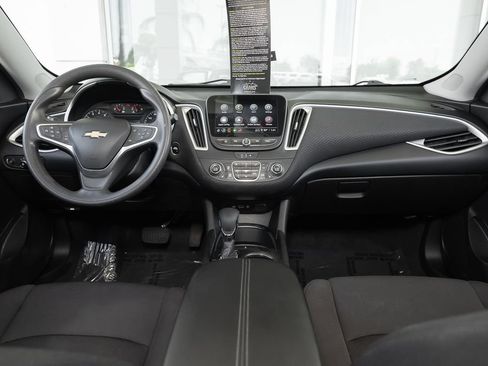 Used 2023 Chevrolet Malibu LT FWD image 23