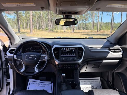 Used 2019 GMC Acadia SLT image 12