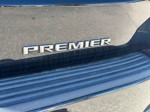 Certified 2021 Chevrolet Suburban Premier AWD/4WD image 24