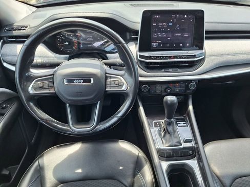 Used 2022 Jeep Compass Latitude w/ Convenience Group AWD/4WD image 9