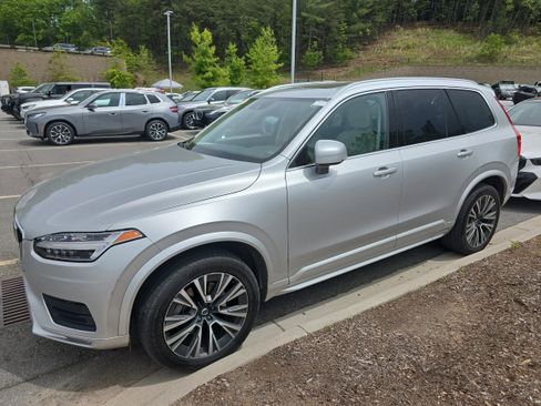 Used 2020 Volvo XC90 T5 Momentum AWD/4WD image 4