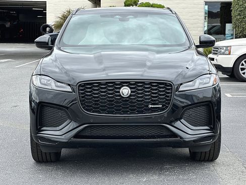 New 2024 Jaguar F-PACE R-Dynamic S image 8
