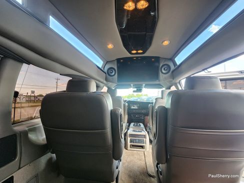 Used 2021 GMC Savana 2500 LS w/ Enhanced Convenience Package RWD image 54