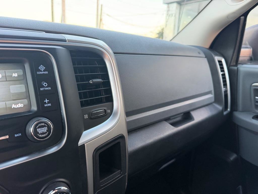Used 2015 RAM 1500 Classic SLT RWD image 25