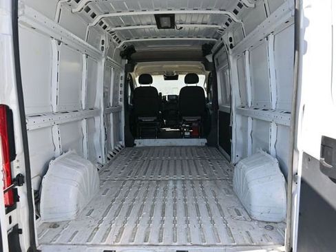 Used 2025 RAM ProMaster 2500 w/ Convenience Group FWD image 51
