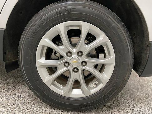 Used 2021 Chevrolet Equinox LT w/ LPO, Cargo Package image 21