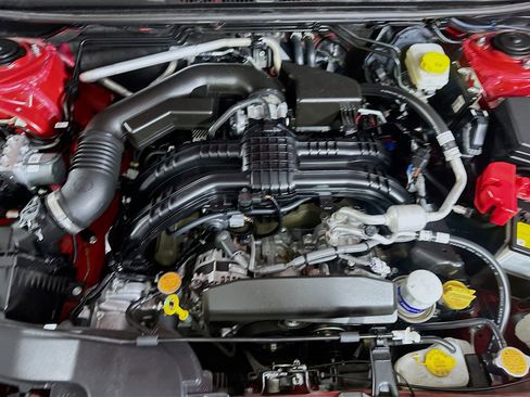 Used 2024 Subaru Crosstrek 2.0i Premium image 31