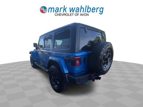 Used 2022 Jeep Wrangler Unlimited Sahara AWD/4WD image 6