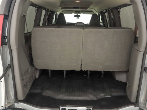Used 2017 Chevrolet Express 2500 LS image 12