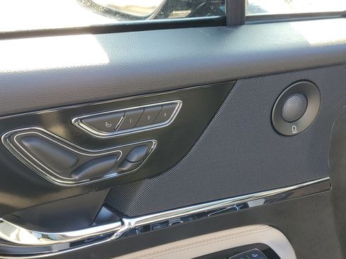 New 2026 Lincoln Corsair Reserve image 9