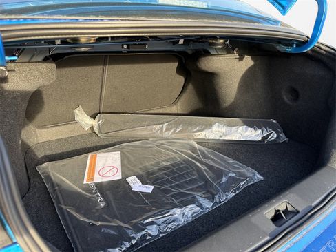 New 2025 Nissan Sentra SV image 18