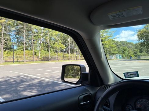 Used 2017 Jeep Patriot High Altitude image 24