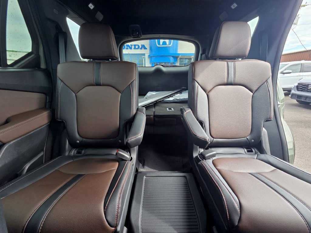 New 2026 Honda Pilot TrailSport image 14