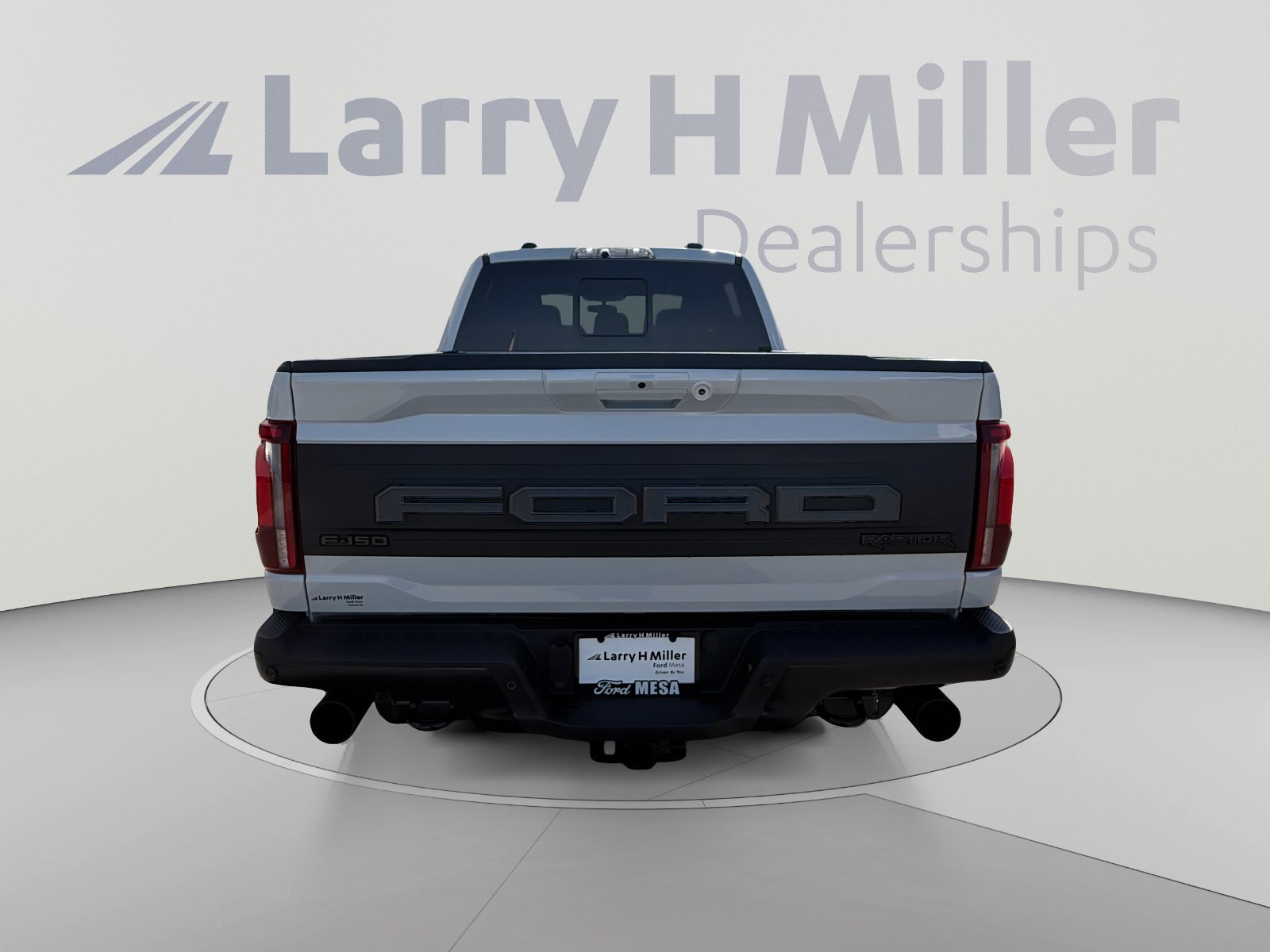 Used 2025 Ford F150 Raptor AWD/4WD image 4