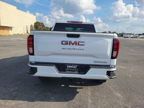 New 2026 GMC Sierra 1500 Elevation image 6