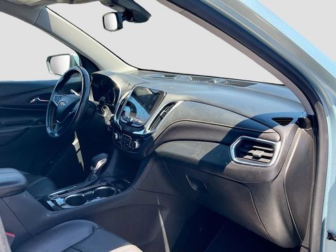 Used 2022 Chevrolet Equinox Premier FWD image 26