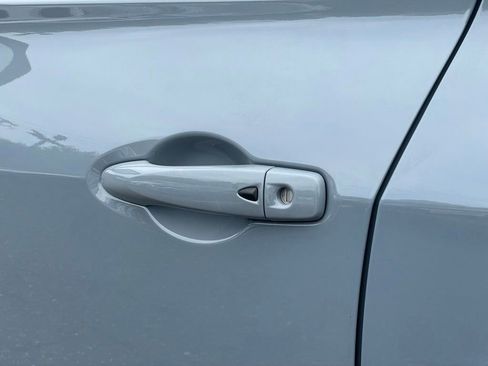 Certified 2023 Nissan Kicks SV FWD image 19