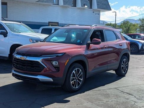 Used 2025 Chevrolet TrailBlazer LT image 8