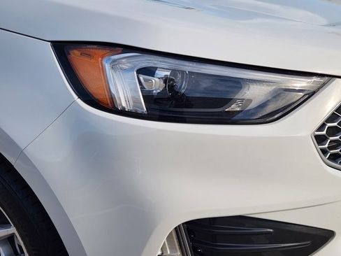 Certified 2024 Ford Edge SEL w/ Convenience Package image 9