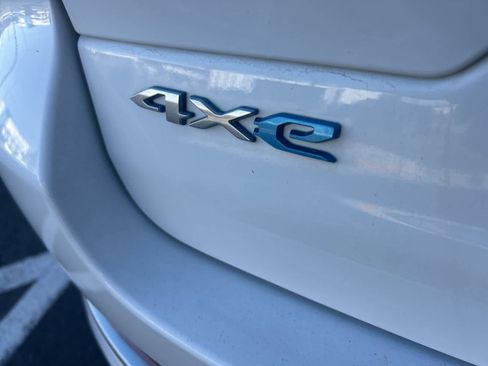 Used 2022 Jeep Grand Cherokee Summit w/ Advanced Protech Group IV image 18