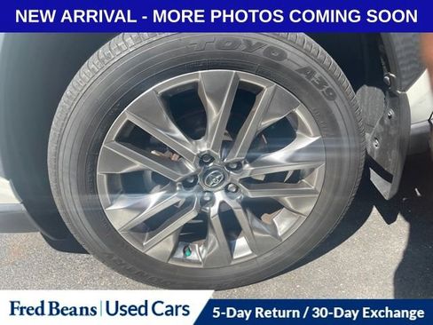Used 2020 Toyota RAV4 Limited w/ All Weather Liner Package AWD/4WD image 13