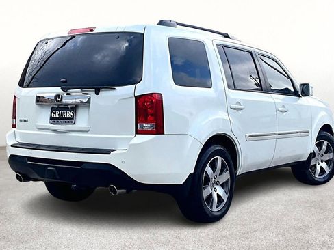 Used 2013 Honda Pilot Touring image 2