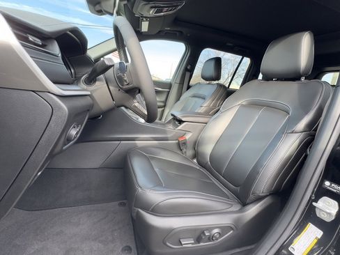 New 2026 Jeep Grand Cherokee Limited w/ Limited Altitude Package image 13