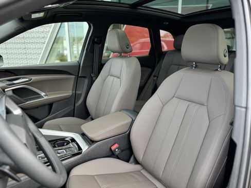 New 2025 Audi Q5 Premium image 5