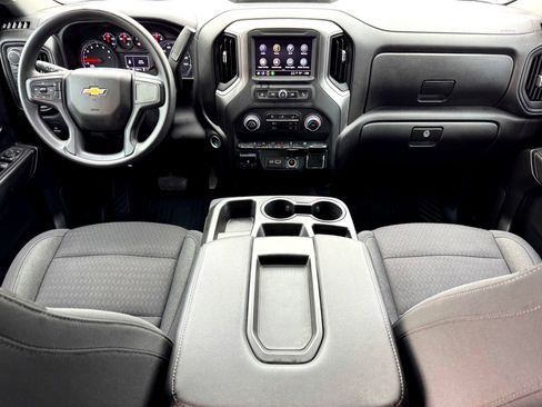 Used 2024 Chevrolet Silverado 2500 Custom w/ Custom Value Package image 20