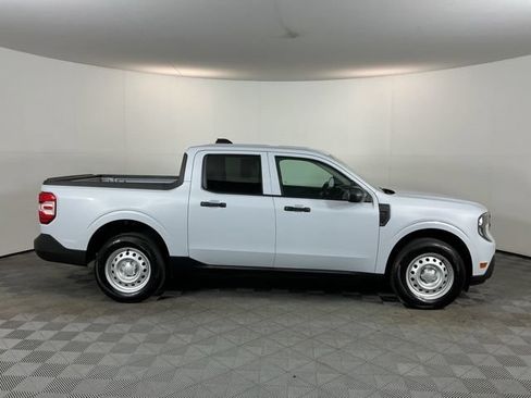 Used 2026 Ford Maverick XL AWD/4WD image 4