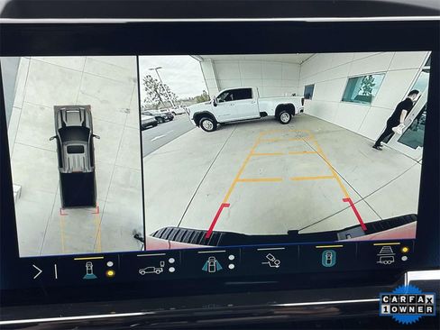 Used 2024 Chevrolet Silverado 2500 ZR2 image 24