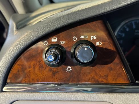 Used 2007 Buick LaCrosse CX w/ Chrome Enhancement Package FWD image 14