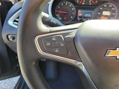 Used 2018 Chevrolet Malibu LS image 13