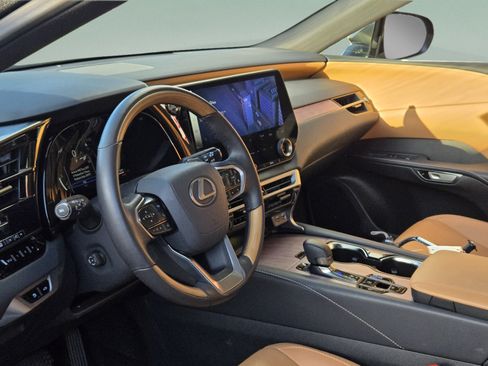 Certified 2025 Lexus RX 350 Premium Plus w/ Accessory Package (Z1) FWD image 9