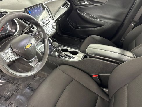 Used 2024 Chevrolet Malibu LT FWD image 7