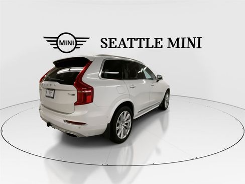 Used 2016 Volvo XC90 T8 Inscription w/ Protection Package image 11