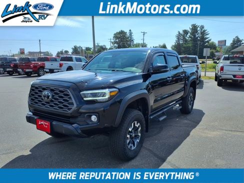 Used 2021 Toyota Tacoma TRD Off-Road w/ TRD Premium Off Road Package image 1
