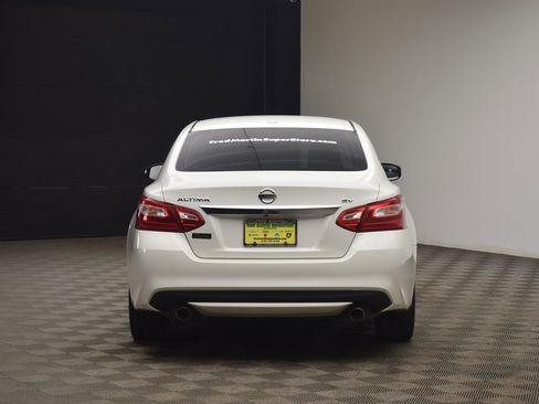 Used 2017 Nissan Altima 2.5 SV w/ Convenience Package image 32