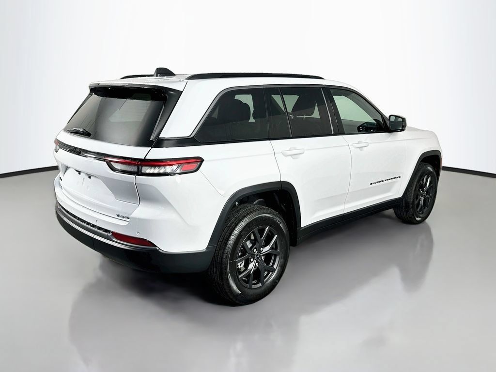 New 2027 Jeep Grand Cherokee Altitude AWD/4WD image 7