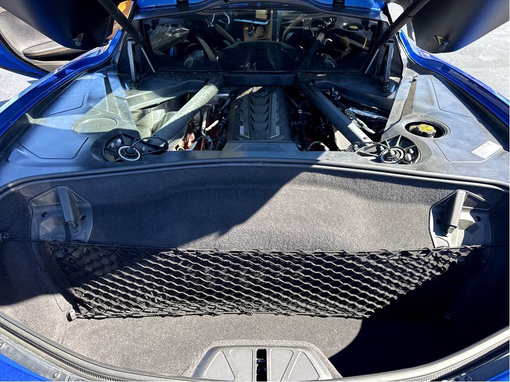 Used 2020 Chevrolet Corvette Stingray Preferred Cpe w/ 2LT Preferred Equipment Group RWD image 25