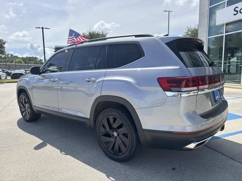 Used 2024 Volkswagen Atlas SE FWD image 7