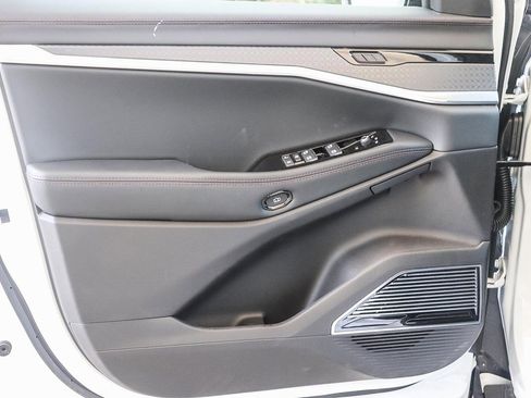 New 2025 Jeep Wagoneer S Limited image 20