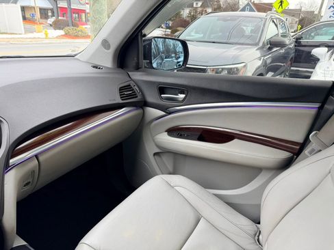 Used 2015 Acura MDX SH-AWD 4dr Tech Pkg image 11