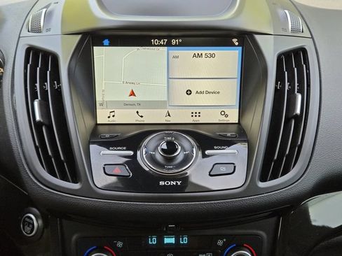 Used 2019 Ford Escape Titanium FWD image 17