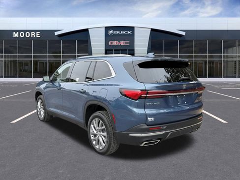 Used 2025 Buick Enclave Preferred image 5