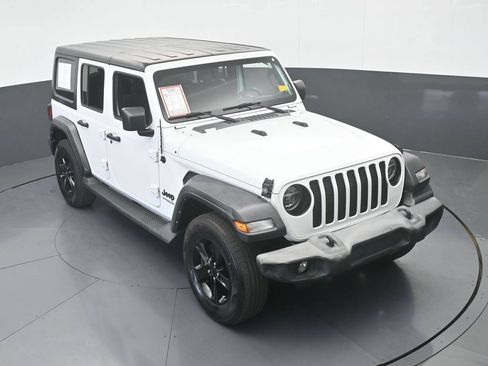 Used 2022 Jeep Wrangler Unlimited Sport AWD/4WD image 57