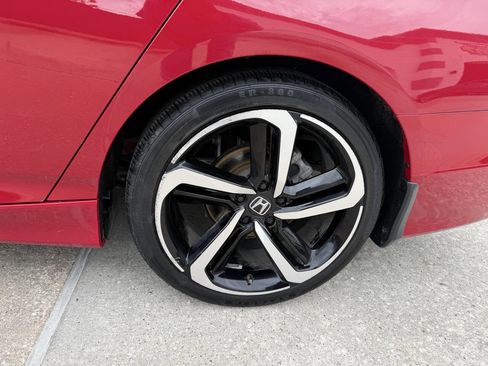 Used 2020 Honda Accord Sport image 37
